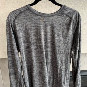 Lululemon Long Sleeve Metal Vent Tech
